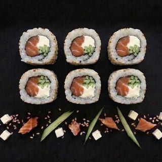 Smoked Salmon Cucumber Cream Cheese Roll - Philadelphia