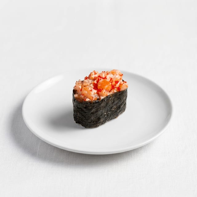Spicy Salmon Gunkan.