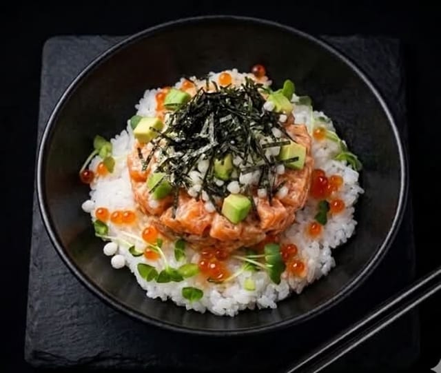 Spicy Salmon Avocado.